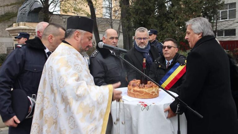 FOTO Mesajul senatorului George Mîndruță de Ziua Națională a României: „De 1 decembrie, dar nu numai, să fim alături de ai noștri”