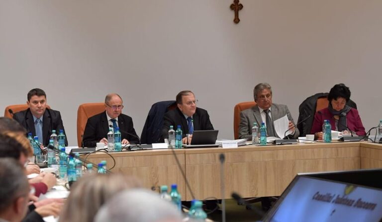 Gheorghe Flutur: „CJ Suceava va acorda un sprijin financiar în valoare de 10.000 de lei pentru fiecare familie afectată de explozia blocului de locuințe din cartierul Burdujeni”