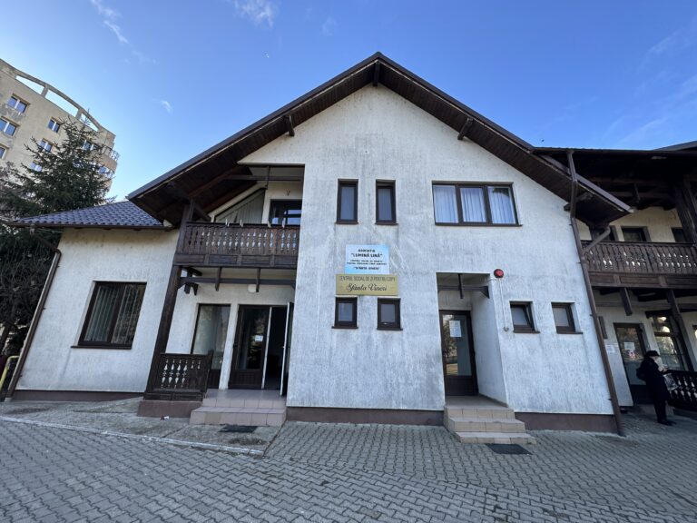 VIDEO FOTO Primăria Suceava va prelungi contractul cu Asociația „Lumină Lină” Suceava pentru a oferi servicii sociale persoanelor fără adăpost: „Este singurul adăpost de noapte de pe raza municipiului Suceava”