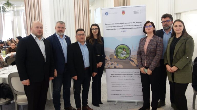 FOTO Primăria Fălticeni închide depozitul temporar de deșeuri din localitate: „De rezultatele acestui proiect se vor bucura nu doar populația municipiului Fălticeni, ci și populația localităților învecinate”