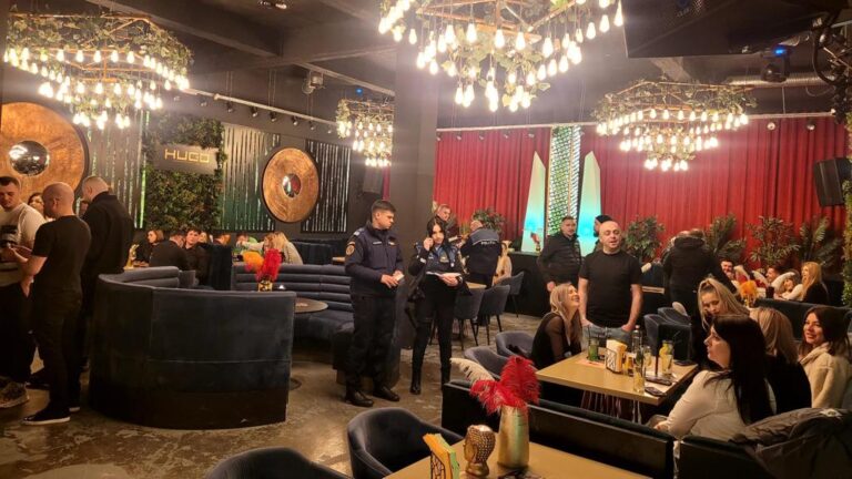 VIDEO FOTO Discotecile din municipiul Suceava au fost luate cu „asalt” de polițiști