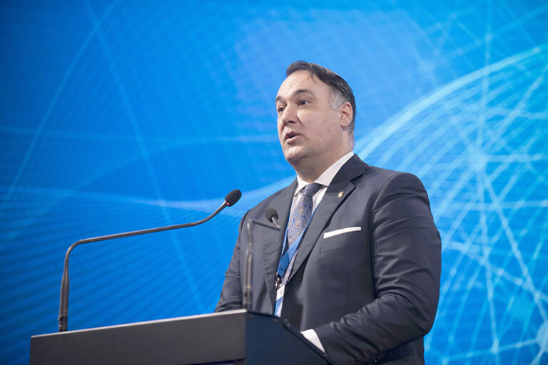 Deputatul sucevean Andi Gabriel Grosaru și-a anunțat candidatura pentru președinția României