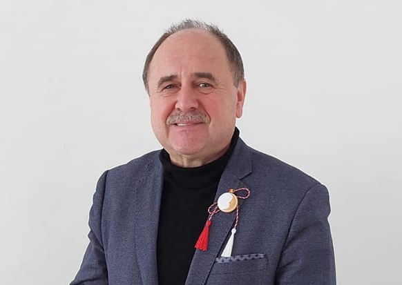Niculai Barbă: „Apreciez inițiativa meșterilor populari din județul Suceava de a confecționa mărțișoare cu Anul Ciprian Porumbescu”