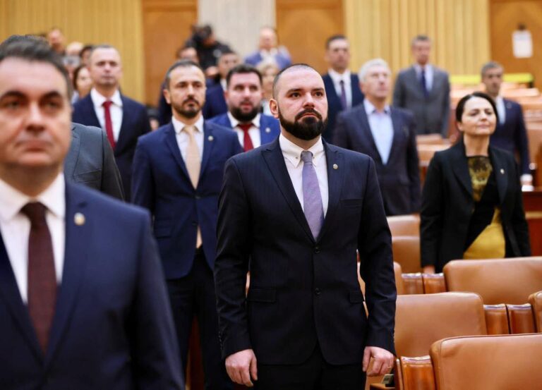Deputatul Vlad Popescu Piedone: „Am pregătit lista de priorități pentru această sesiune: pachetul legilor educației, reforma pensiilor, legea salarizării, dar și cea a pensiilor speciale”