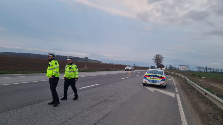 FOTO Peste 250 de poliţişti suceveni sunt zilnic la datorie în această minivacanță de 1 Mai