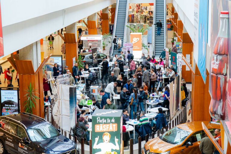 În acest weekend, la Iulius Mall: Bursa Generală a Locurilor de Muncă și ateliere de creație pentru copii