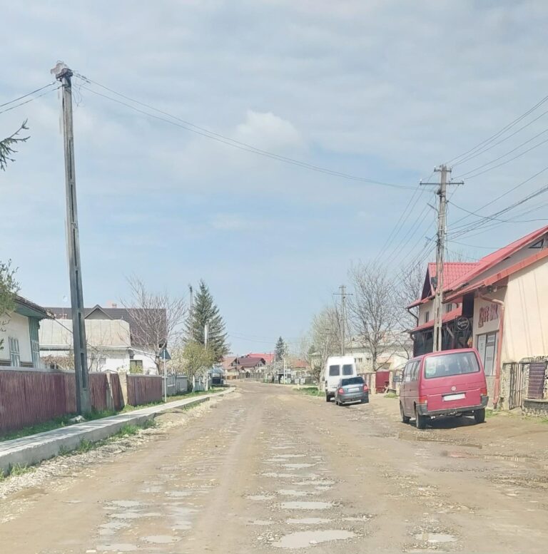 Subprefectul Cristian Șologon ironizează Consiliul Județean din cauza axialului Suceava – Iași: „NASA dorește să testeze pe drumul DJ 208A Suceava – Dolhasca viitorul rover ce va fi trimis pe Lună/Marte”
