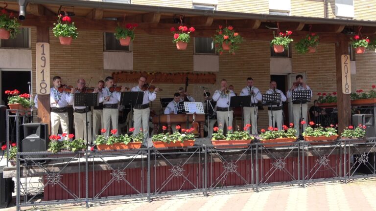 Asociația GAL Sucevița-Putna și Primăria Iaslovăț organizează Festivalul Folcloric „Flori de Mai”