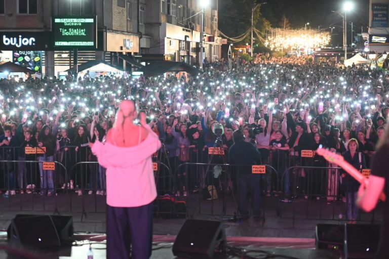 Prezență record anunțată de primarul Ion Lungu la Zilele Sucevei: „Estimăm că în mare 100.000 de persoane au participat la evenimentele legate de Zilele Sucevei”