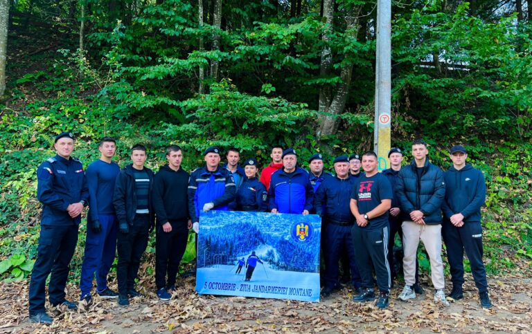 FOTO Ziua Jandarmeriei Montane a fost sărbătorită de elevii Școlii Militare de Subofițeri Jandarmi „Petru Rareș” Fălticeni printr-o acțiune de ecologizare pe raza localității Sucevița