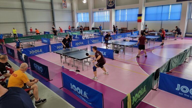FOTO Peste 200 de sportivi vor participa la cea de-a VI-a ediție a „Cupei Bucovinei” la tenis de masă
