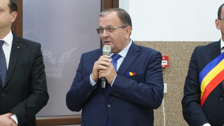 Gheorghe Flutur nu face niciun pas în spate în disputa de la distanță cu Gheorghe Șoldan: „Știu ai congres duminică, fă print și trimite președintelui să îți dea o funcție, spune-i că l-ai atacat pe Flutur și încă de două ori astăzi”