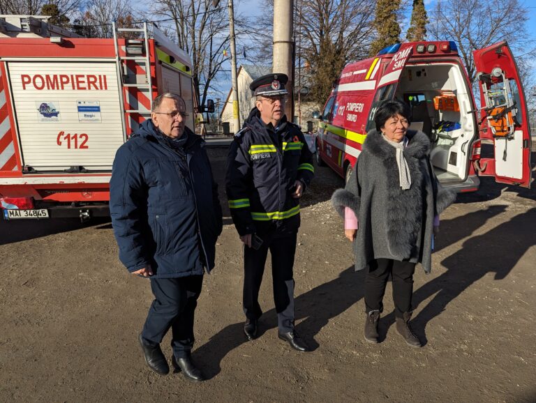FOTO CJ Suceava dotat ISU Suceava cu echipamente în valoare 500.000 de euro printr-un proiect transfrontalier: „Toate acestea au fost procurate prin programe europene de Consiliul Județean Suceava”
