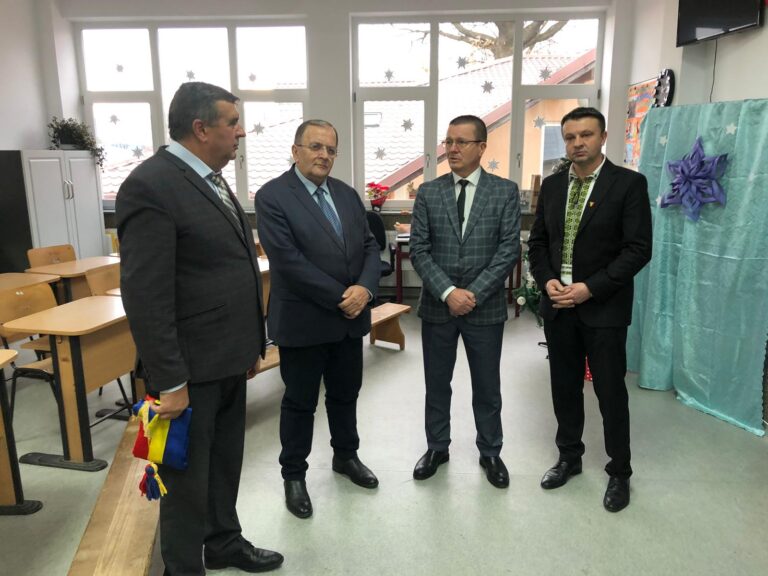 FOTO Lucrările de extindere de la Școala Gimnazială „George Tofan” din Bilca au fost finalizate: „Suntem la o școală unde s-a realizat o investiție de 1,8 milioane de lei, o investiție necesară, într-o școală în care învață peste 300 de elevi”