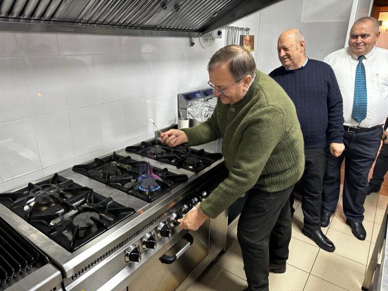 FOTO Gazul metan a ajuns la Vatra Dornei. Gheorghe Flutur: „Primiți cu gazul metan?”