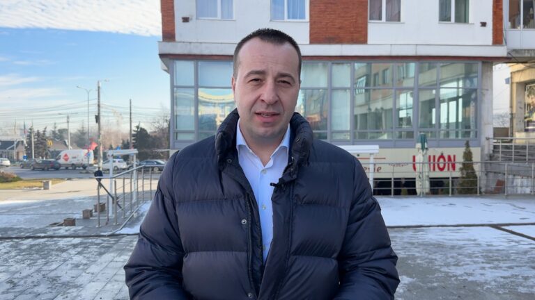 FOTO Viceprimarul Lucian Harșovschi i-a încurajat pe suceveni să participe la Adunările Generale ale Asociațiilor de Proprietari