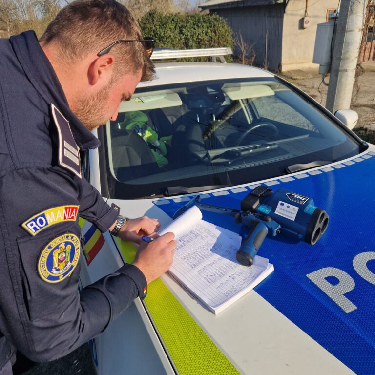 FOTO Amenzi de peste 300.000 de lei date de polițiștii rutieri suceveni la sfârșitul săptămânii trecute