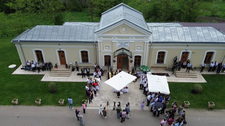 FOTO Muzeul comunei Bunești a fost inaugurat: „Ne bucurăm că după aproape 4 ani de muncă, am reușit să finalizăm lucrările de reabilitare”