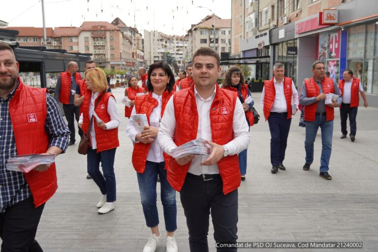 FOTO Gheorghe Șoldan a discutat cu sucevenii din municipiul reședință de județ despre problemele administrației județene: „Am simțit dorința oamenilor pentru o schimbare”