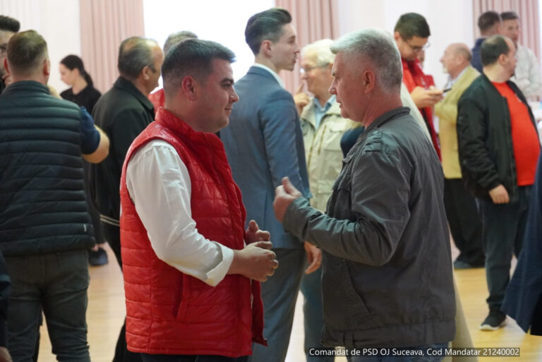FOTO Gheorghe Șoldan, după întâlnirea cu locuitorii din cartierul Burdujeni: „M-a impresionat dorința oamenilor de schimbare și implicare”