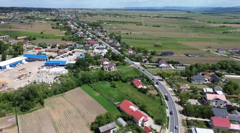 FOTO Investiții masive făcute de Primăria Salcea în rețele de apă și canalizare: „Vom dubla capacitatea de alimentare cu apă a tuturor locuitorilor orașului Salcea”