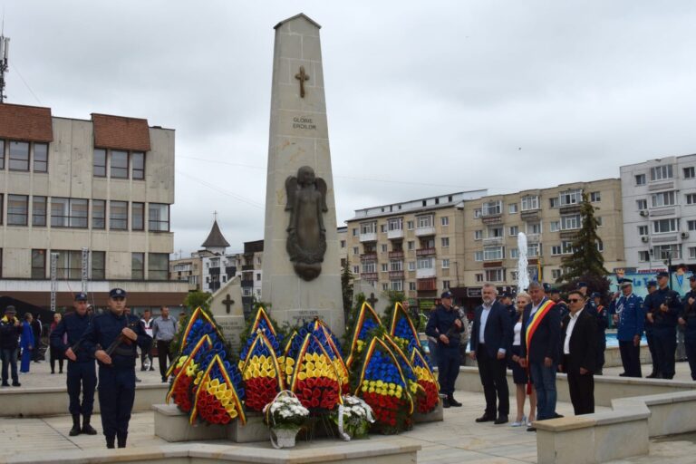 FOTO Senatorul George Mîndruță: „Eroi au fost, eroi sunt încă!”