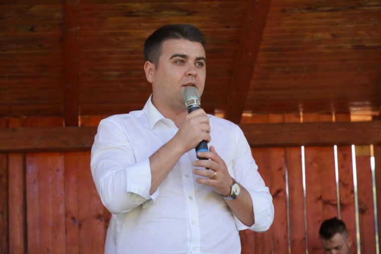 Răspunsul lui Gheorghe Șoldan la replica lui Gheorghe Flutur: „Aveți răbdare, o să vină vremea să vorbim de bani, de achizițiile publice făcute cu firme ale unor membri PNL Suceava”