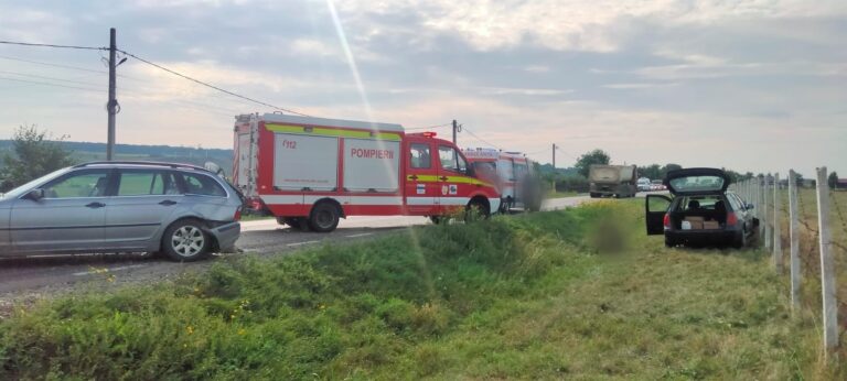 FOTO Accident grav produs la Vadu Moldovei. Un bărbat a fost resuscitat de medici la locul tragediei