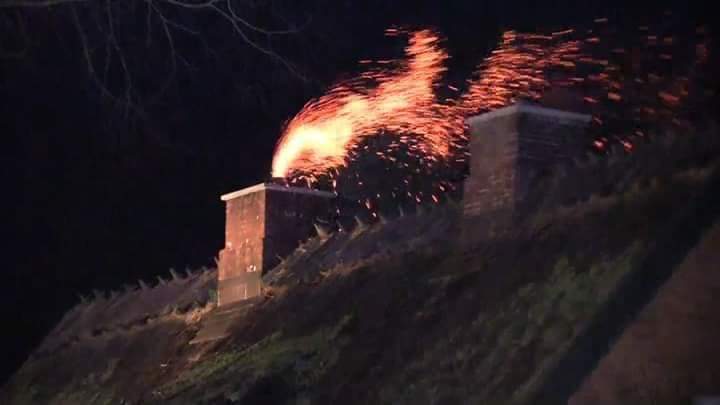 Două incendii care au izbucnit de la coșurile de fum au fost stinse de pompieri la Stulpicani și Vicovu de Jos