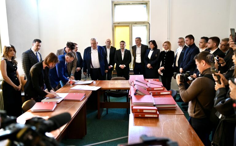 PSD Suceava a depus listele de candidați pentru alegerile parlamentare: „Avem nevoie de sprijinul sucevenilor pentru a aduce mai multe proiecte și finanțări pentru județul nostru”