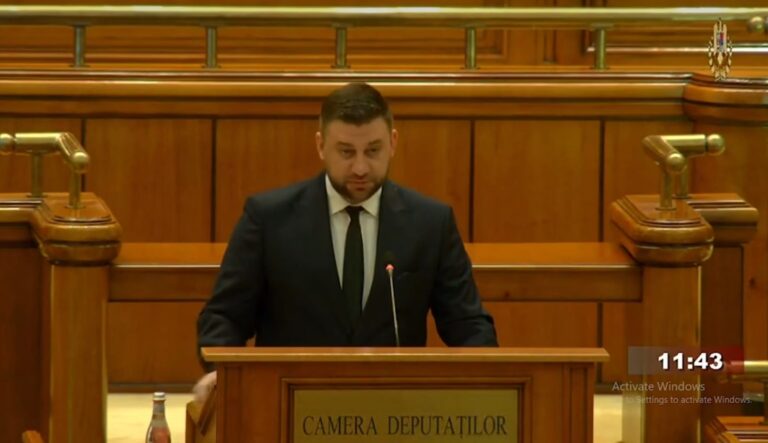 Cătălin Fediuc, președintele TSD Suceava, a depus jurământul de deputat: „Astăzi este o zi deosebită pentru mine și pentru toți cei care cred în puterea tineretului de a aduce o schimbare”