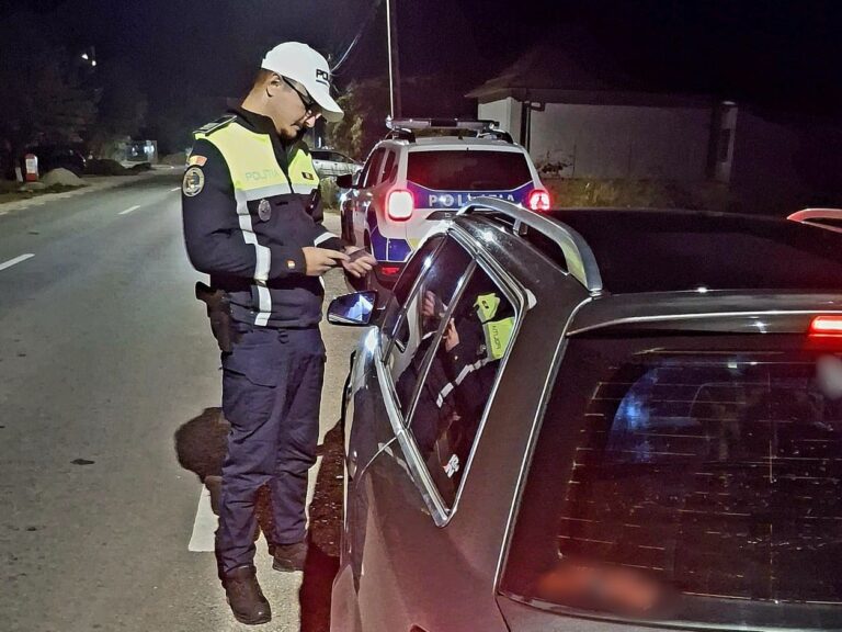 Polițiștii au fost generoși cu amenzile în urma unei acțiuni desfășurate în zona Câmpulung Moldovenesc