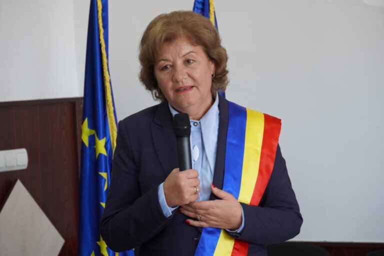 Maria Pleșca a depus jurământul pentru cel de-al șaselea mandat de primar al comunei Voitinel: „Privind în urmă, sunt recunoscătoare pentru lucrurile frumoase realizate împreună de-a lungul ultimilor ani”