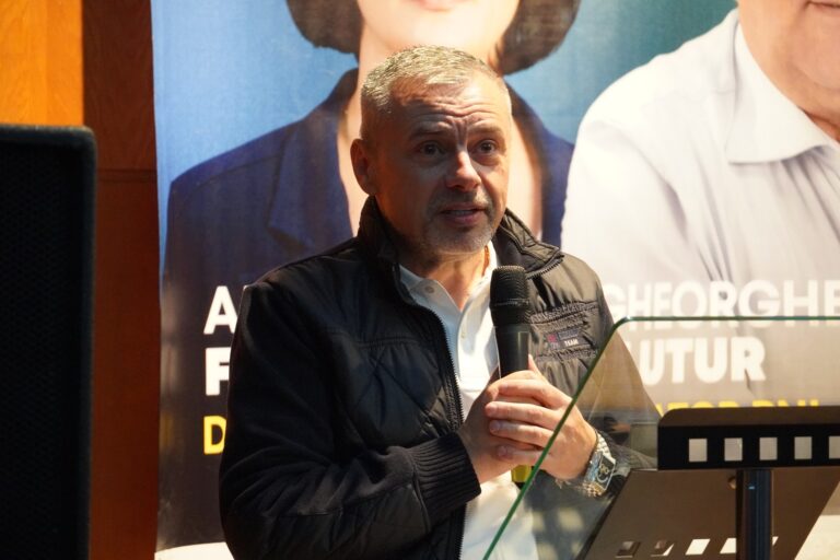 Deputatul Ioan Balan îndeamnă liberalii din Suceava să reziste presiunilor PSD: „Nu lăsați cizma roșie să vă înăbușe”