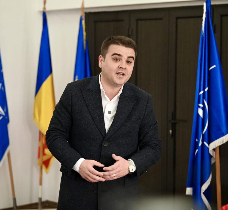 Gheorghe Șoldan: „Domnule Flutur, lăsați programele PSD. Noi chiar avem măsuri pentru oameni. La voi, în afară de „Jos PSD!”, este doar austeritate: zero idei și proiecte!”