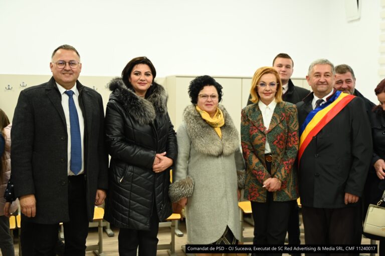 Echipa PSD Suceava a fost prezentă la inaugurarea și sfințirea Școlii Remezău: „Un proiect major pentru comunitatea din Remezău, un angajament, dacă vreți, al primarului Vasile Țugui pentru copiii care învață în această școală, dar și pentru generațiile care vor urma”