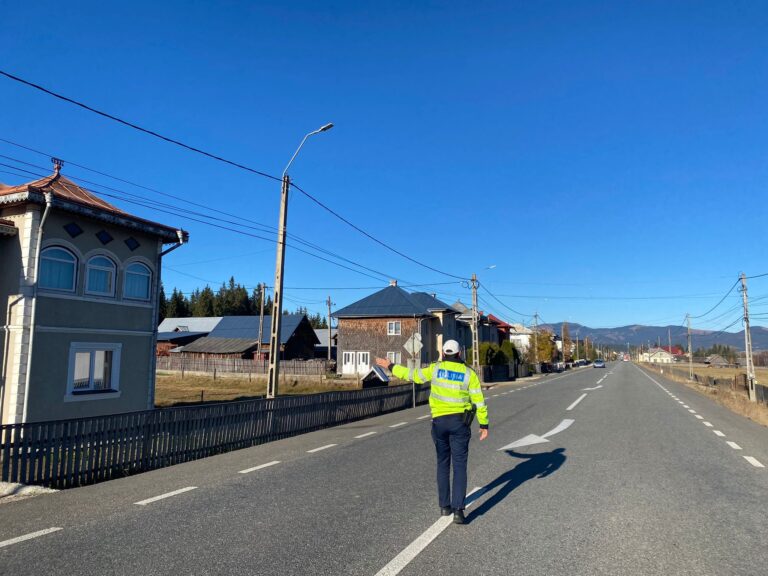 Amenzi de aproape 35.000 de lei date de polițiști în doar 4 ore, la Vatra Dornei