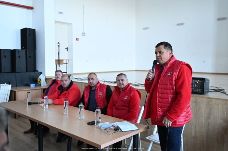 Echipa PSD, condusă de deputatul Eugen Bejinariu, a fost prezentă în comuna Bălcăuți pentru a discuta cu oamenii: „Unul dintre subiectele abordate a fost viitorul infrastructurii din România”