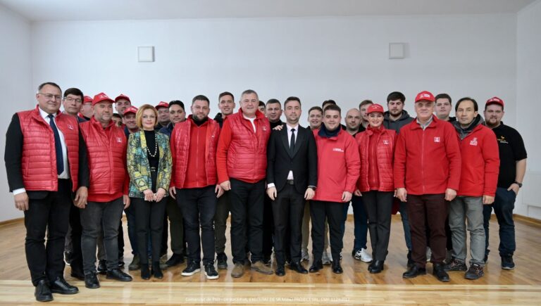 Primarul din Salcea, Ezekiel Belțic, că susține echipa PSD la alegerile parlamentare și i-a îndemnat pe cetățeni să voteze pentru Marcel Ciolacu la prezidențiale: „Împreună putem asigura un viitor mai bun pentru Salcea și județul Suceava!”