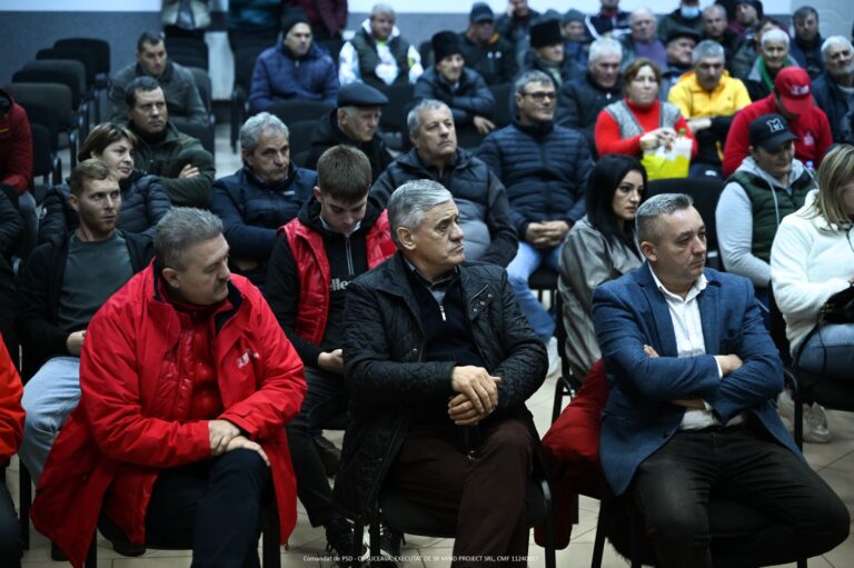 Echipa PSD s-a întâlnit cu locuitorii din comuna Siminicea pentru a discuta despre viitorul comunității alături de primarul Mihai Penciuc
