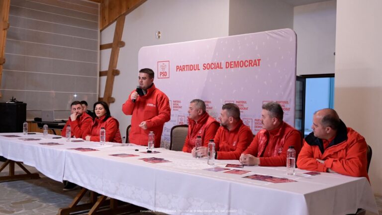 Echipa PSD Suceava a avut o întâlnire cu cetățenii din orașul Siret: „Voi sprijini toate comunitățile, pentru că dezvoltarea județului nu depinde de culoarea politică, ci de munca pe care o facem împreună”