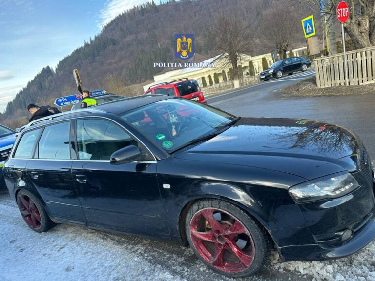 Un tânăr din Vama a fost reținut de polițiști după ce a alimentat la un peco din Câmpulung Moldovenesc un autoturism cu numere false și a plecat fără să plătească. Polițiștii l-au testat cu drugtestul, rezultatul fiind pozitiv