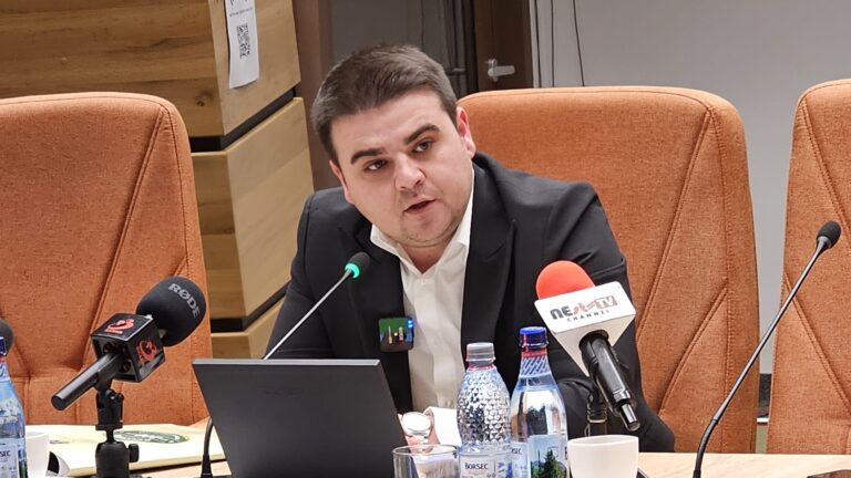 Gheorghe Șoldan critică firmele de asigurări: „Ofertele pentru despăgubiri după inundații sunt scandaloase”