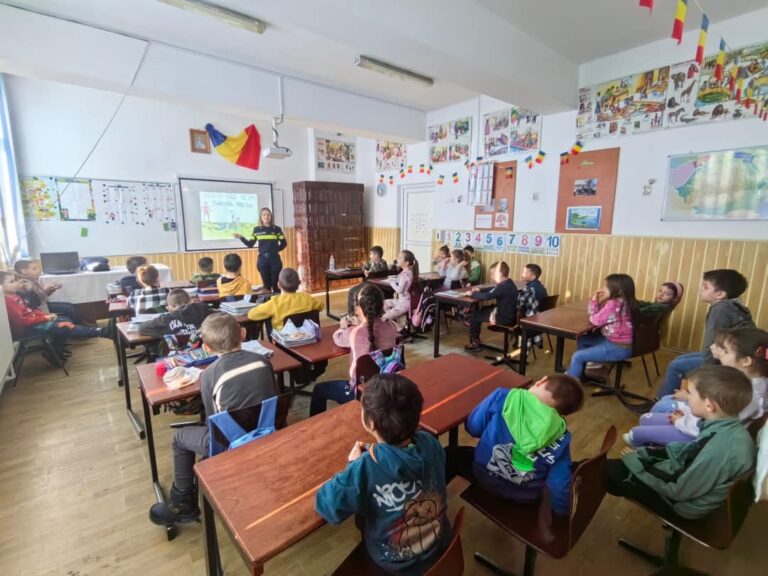 ATENȚIE la provocările periculoase. Paracetamol Challenge, gesturi inutile, riscuri maxime