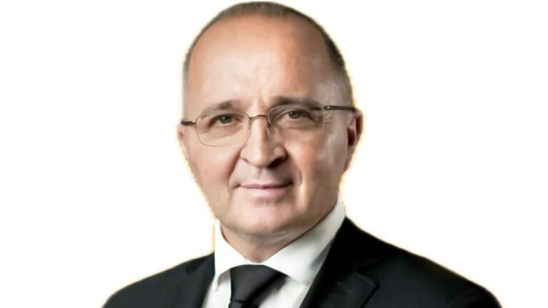 Deputatul AUR Petru-Gabriel Negrea solicită revenirea la organizarea examenelor auto în mai multe orașe din județul Suceava