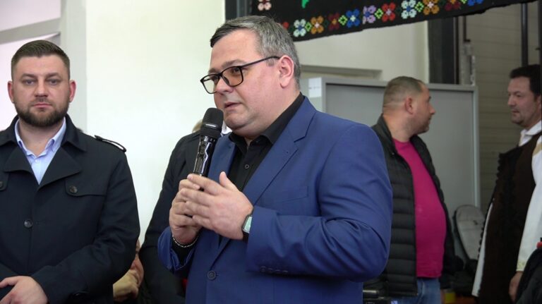 359 de elevi și 28 de profesori, care au obținut rezultate remarcabile la olimpiadele școlare, vor fi premiați se Consiliul Județean Suceava