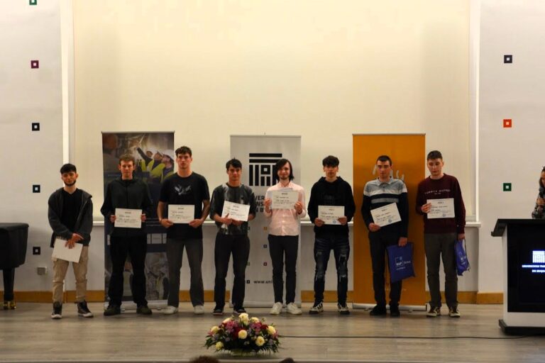 Studenții USV, premiați la Concursul Național Studențesc de Mecanică „Andrei G. Ioachimescu”