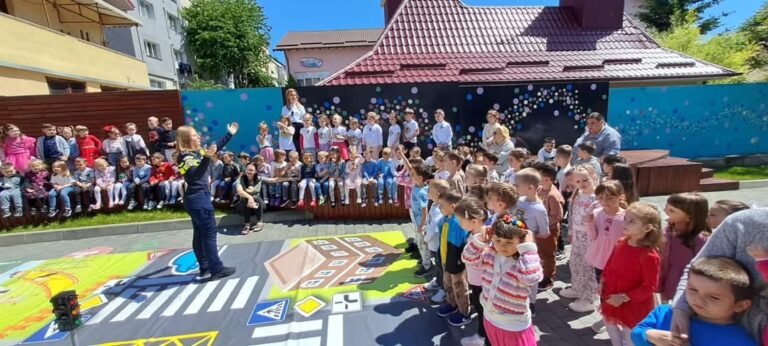 Peste 1.500 de elevi suceveni, beneficiari ai activităților desfășurate în cadrul Săptămânii Școala în Siguranță