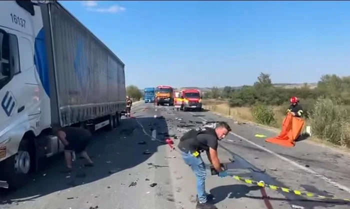Un șofer de TIR a fost aproape de a produce o tragedie după ce a pierdut controlul asupra vehiculului pe centura Sucevei