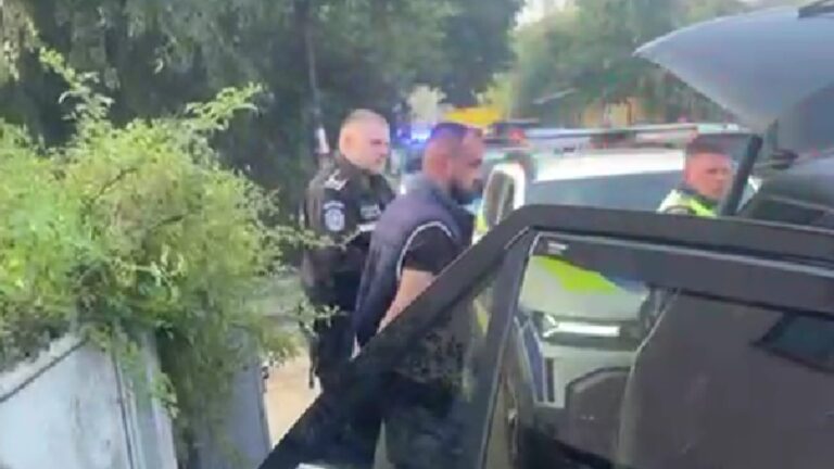 VIDEO Un individ fără permis din Dărmănești, care s-a luat la întrecere cu polițiștii din Suceava, a fost arestat preventiv
